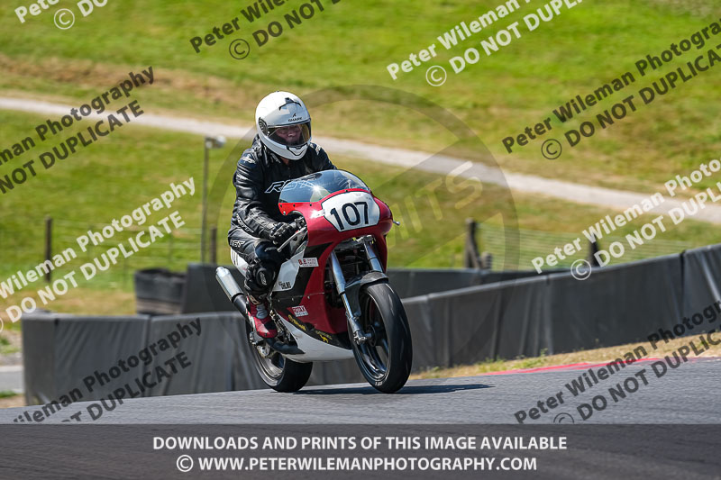 cadwell park;cadwell park photographs;cadwell trackday photographs;enduro digital images;event digital images;eventdigitalimages;peter wileman photography;racing digital images;trackday digital images;trackday photos